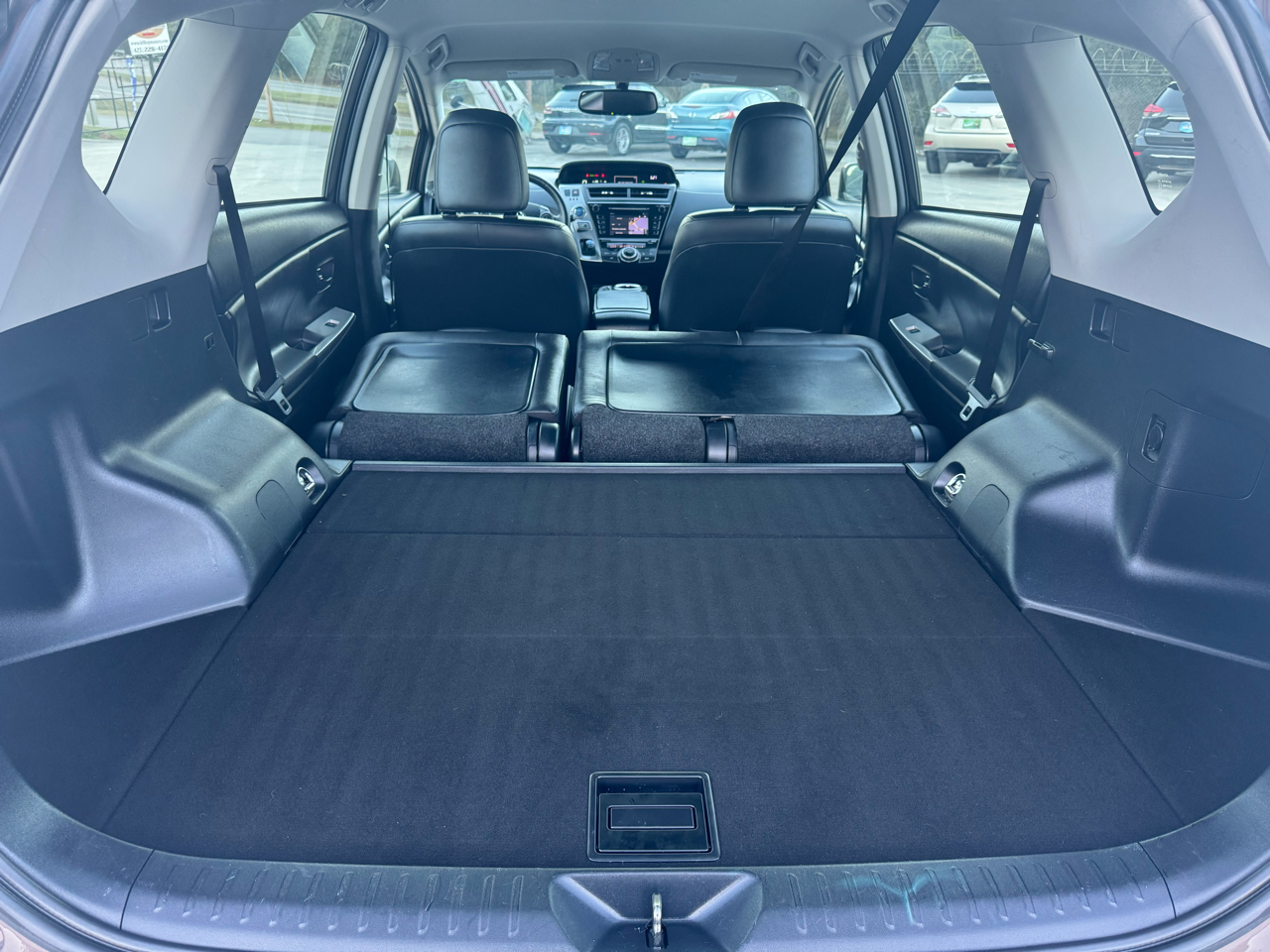 Toyota Prius V Five 2017