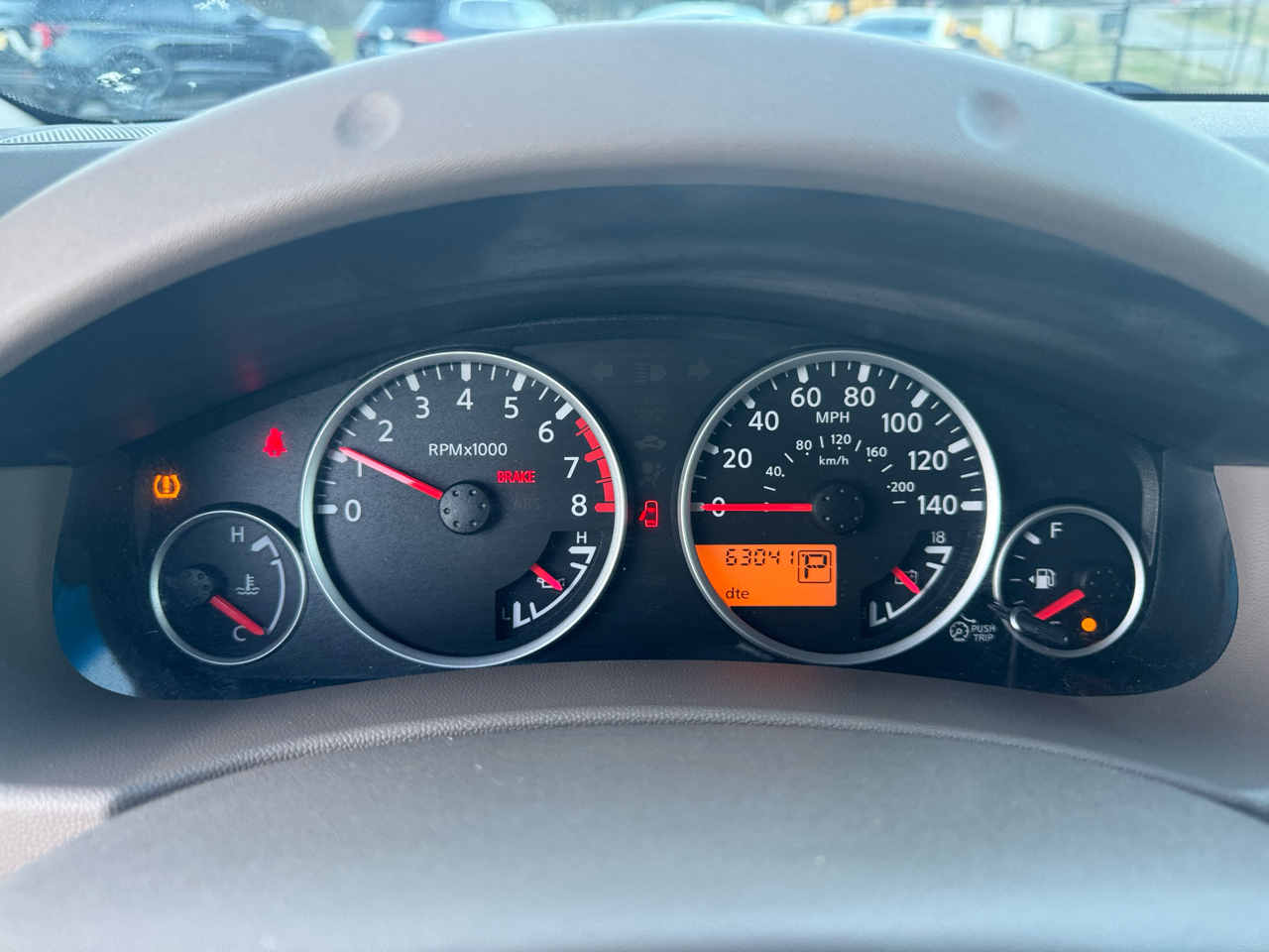 Nissan Frontier LE Crew Cab 2WD 2009