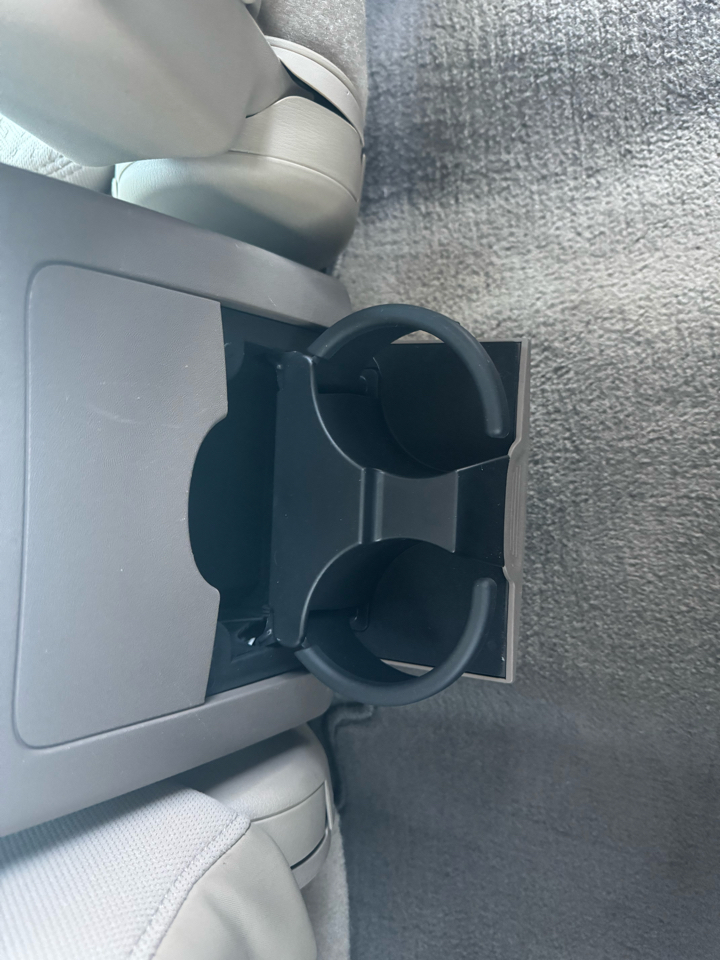 Nissan Frontier LE Crew Cab 2WD 2009