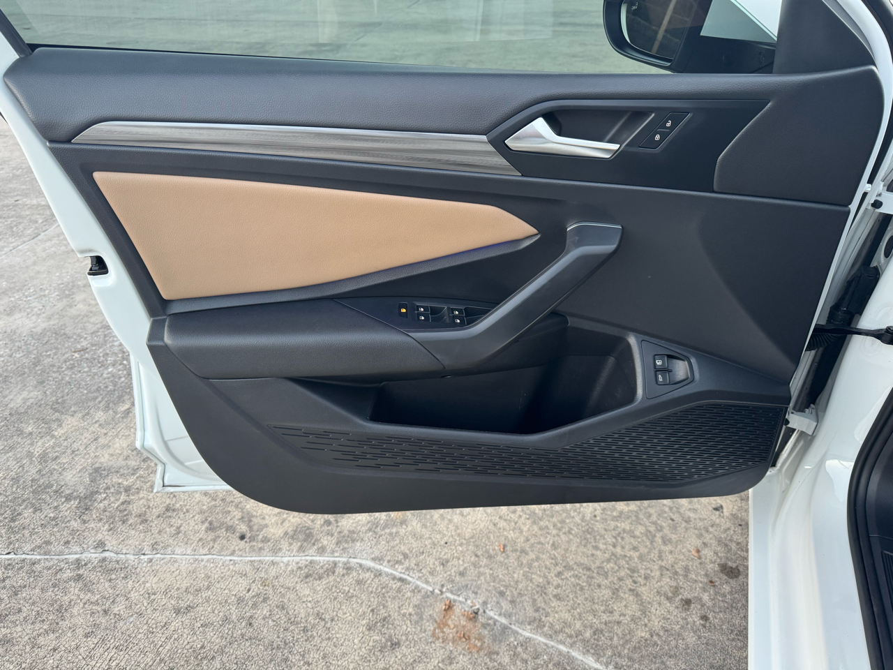 Volkswagen Jetta 1.4T SEL 8A 2021