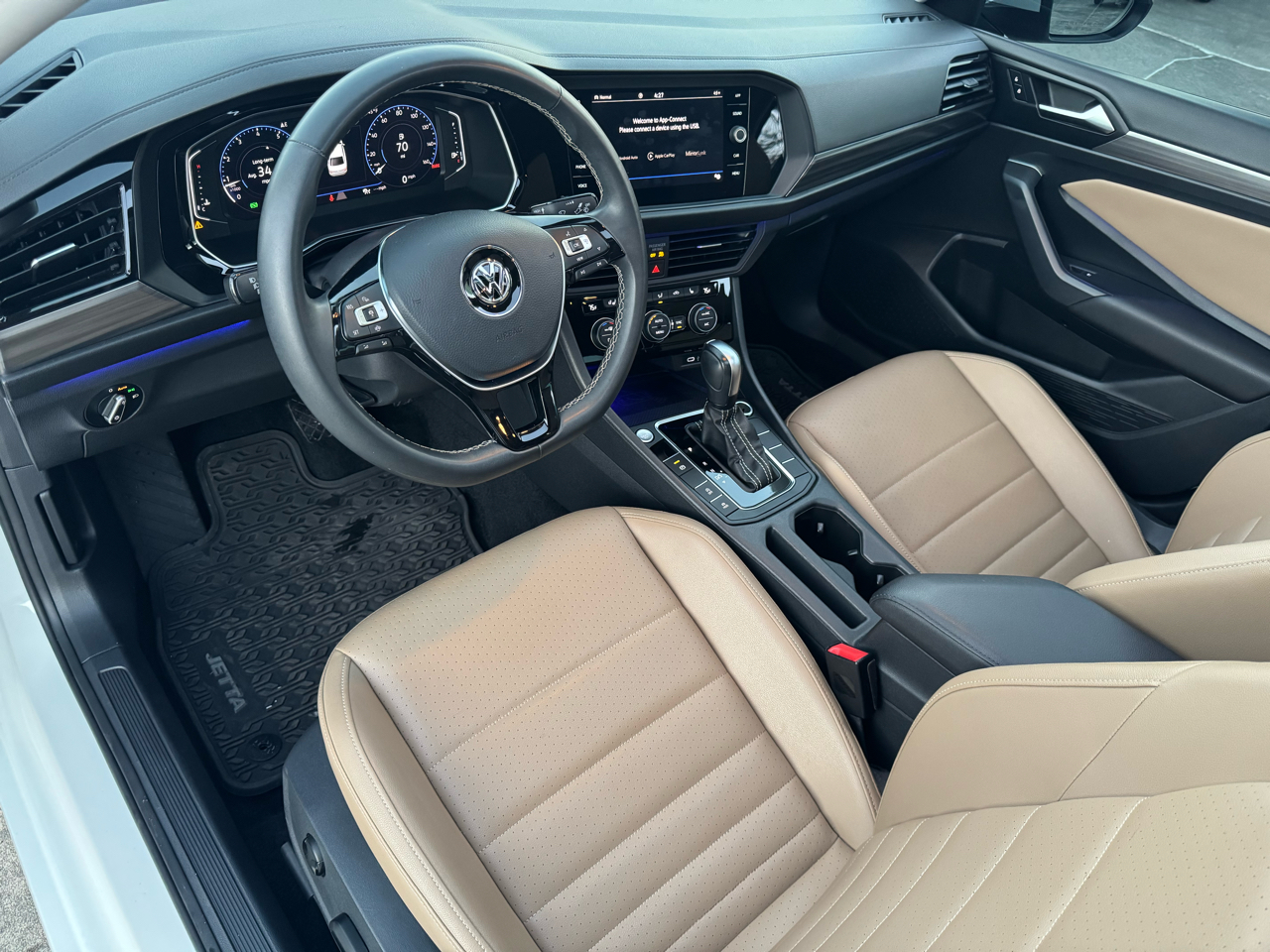 Volkswagen Jetta 1.4T SEL 8A 2021