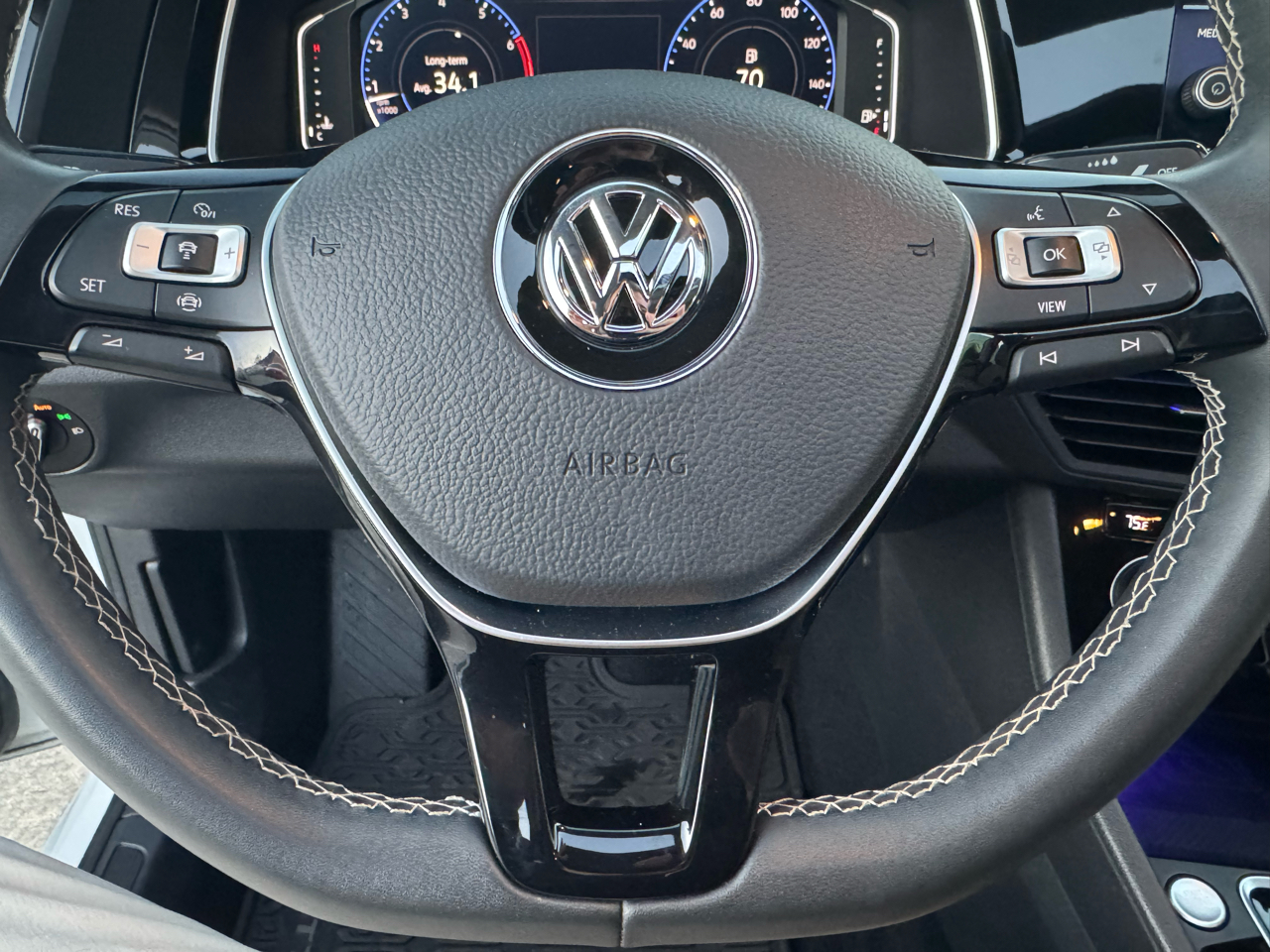 Volkswagen Jetta 1.4T SEL 8A 2021