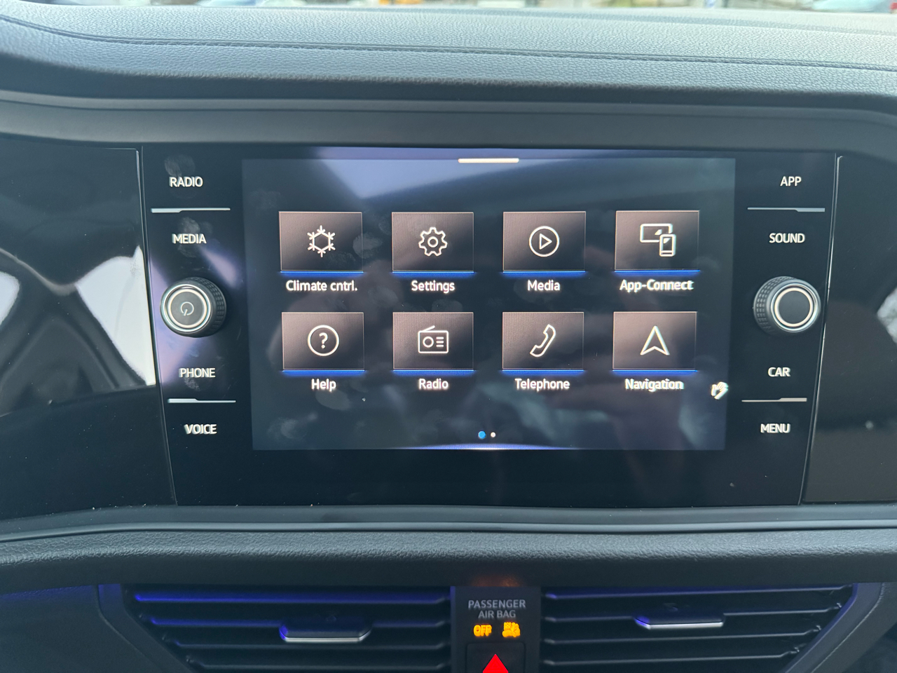 Volkswagen Jetta 1.4T SEL 8A 2021