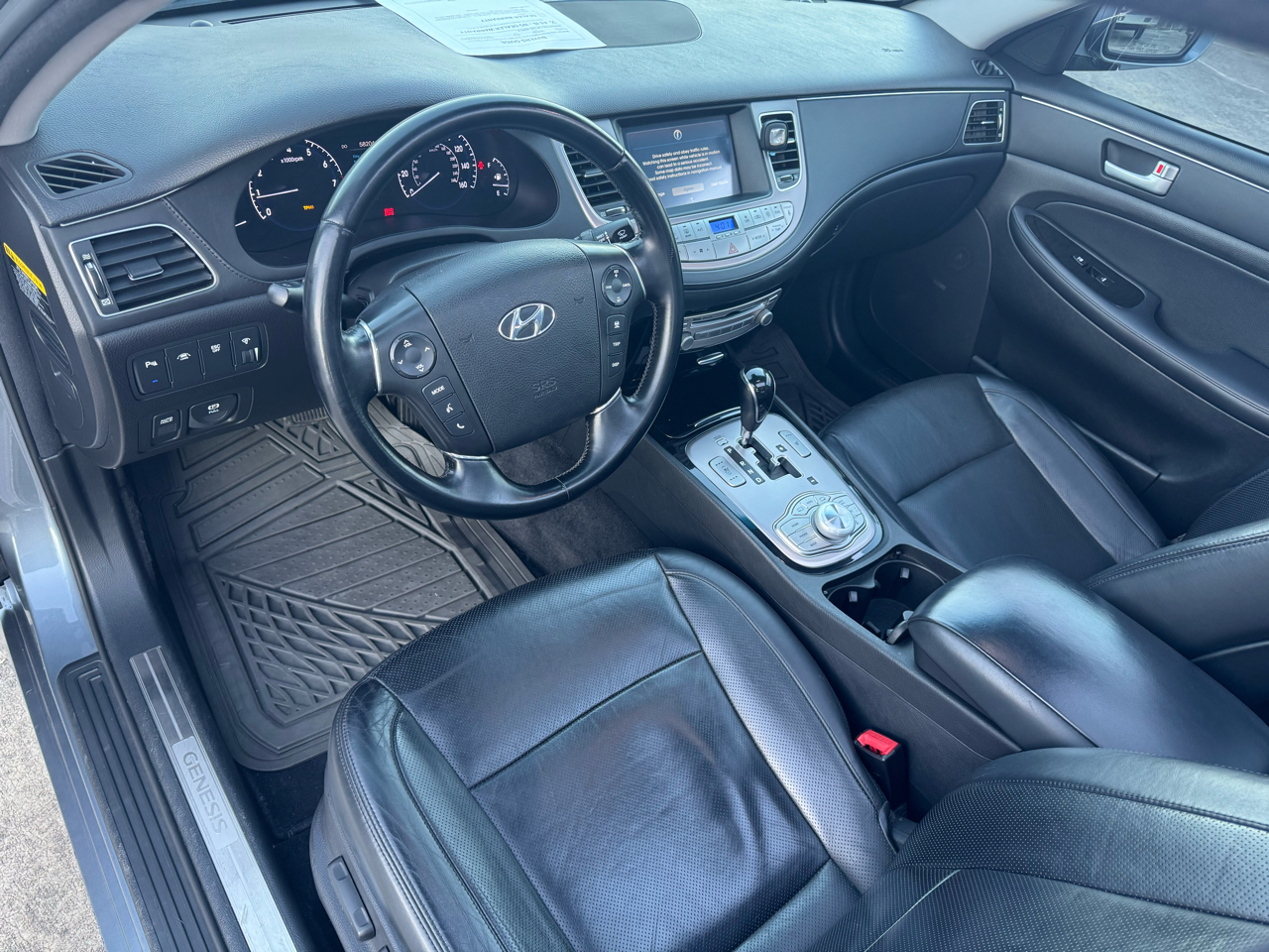 Hyundai Genesis 3.8L 2014