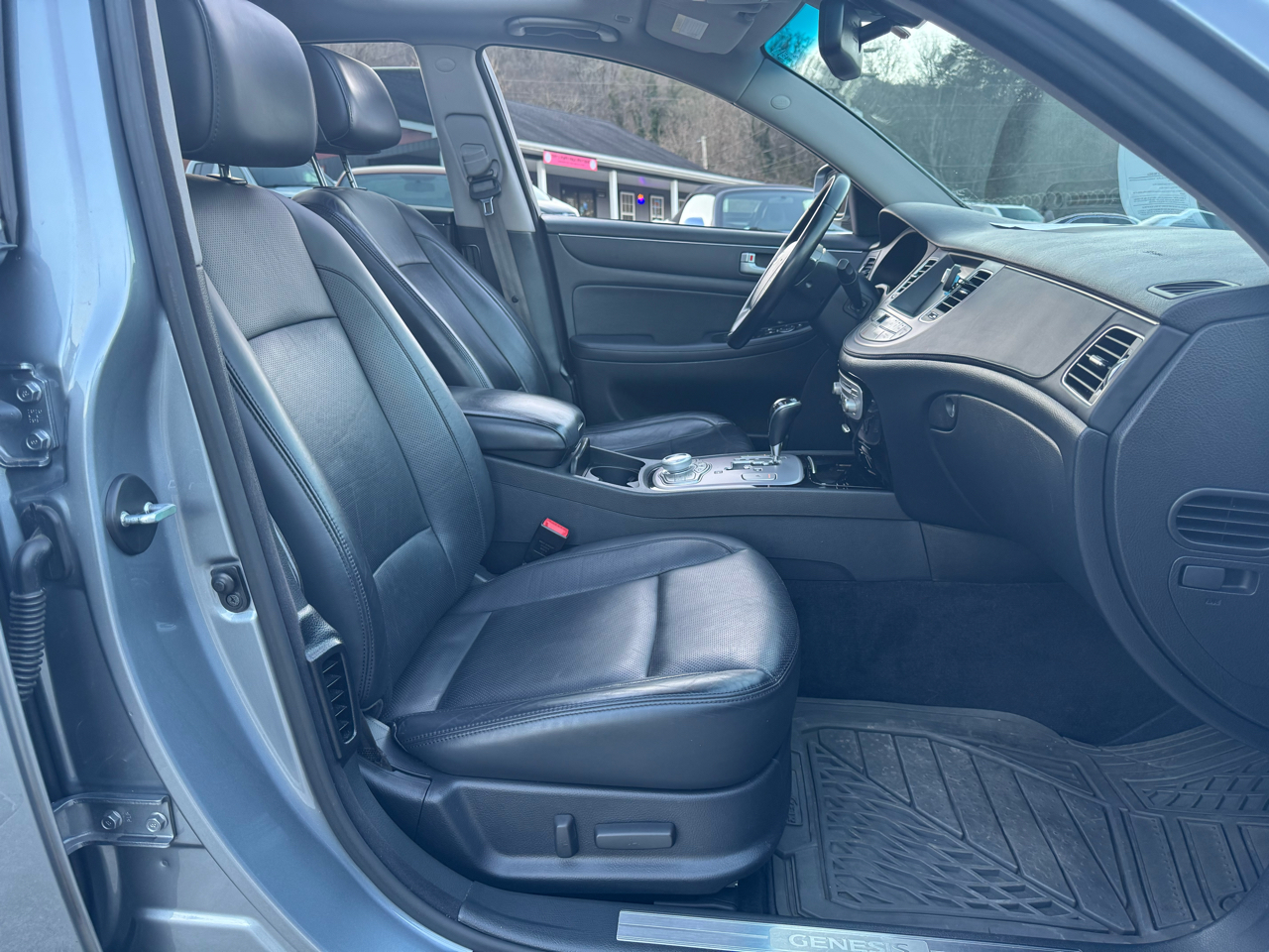 Hyundai Genesis 3.8L 2014