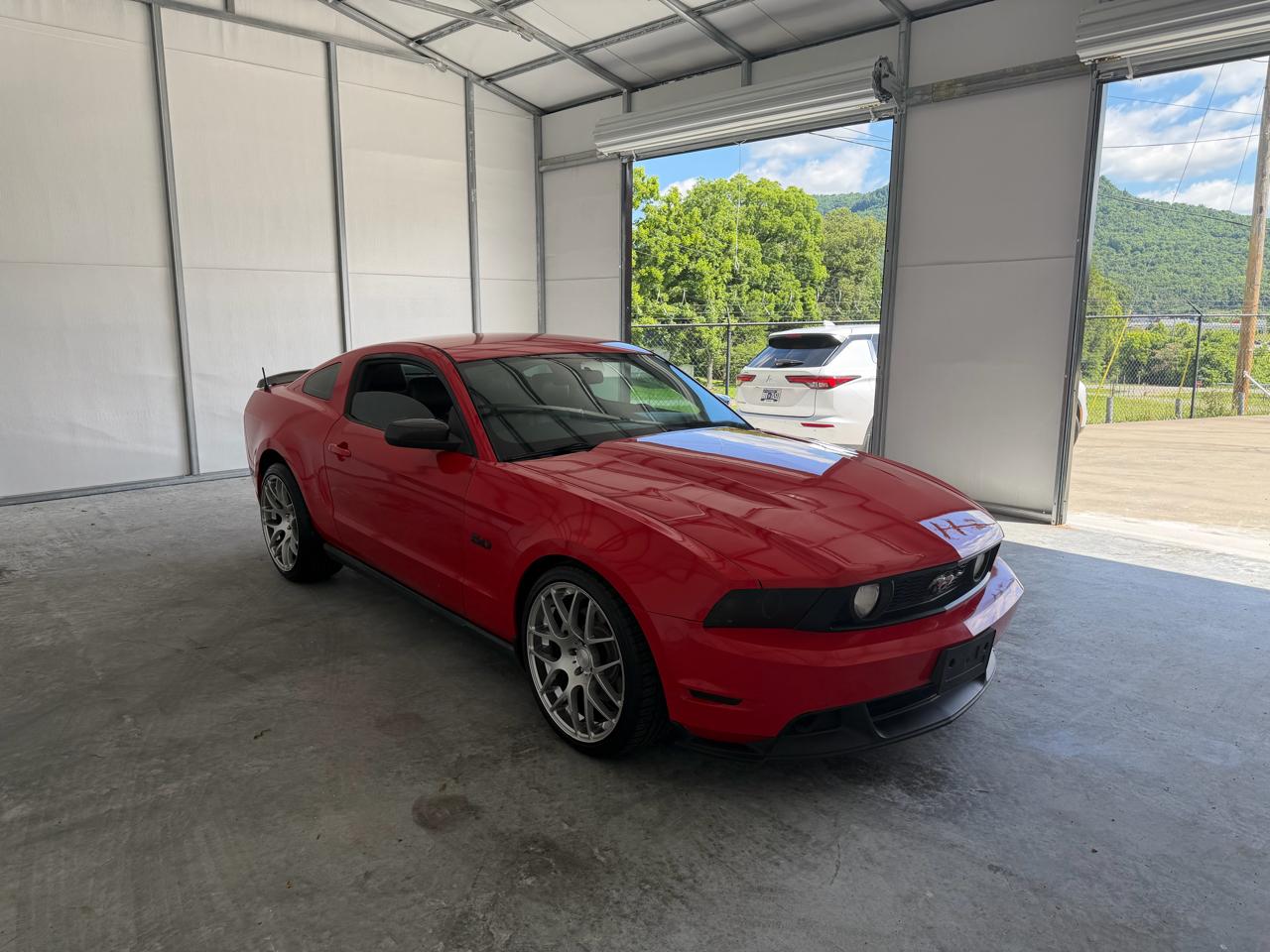 Ford Mustang GT Coupe 2012