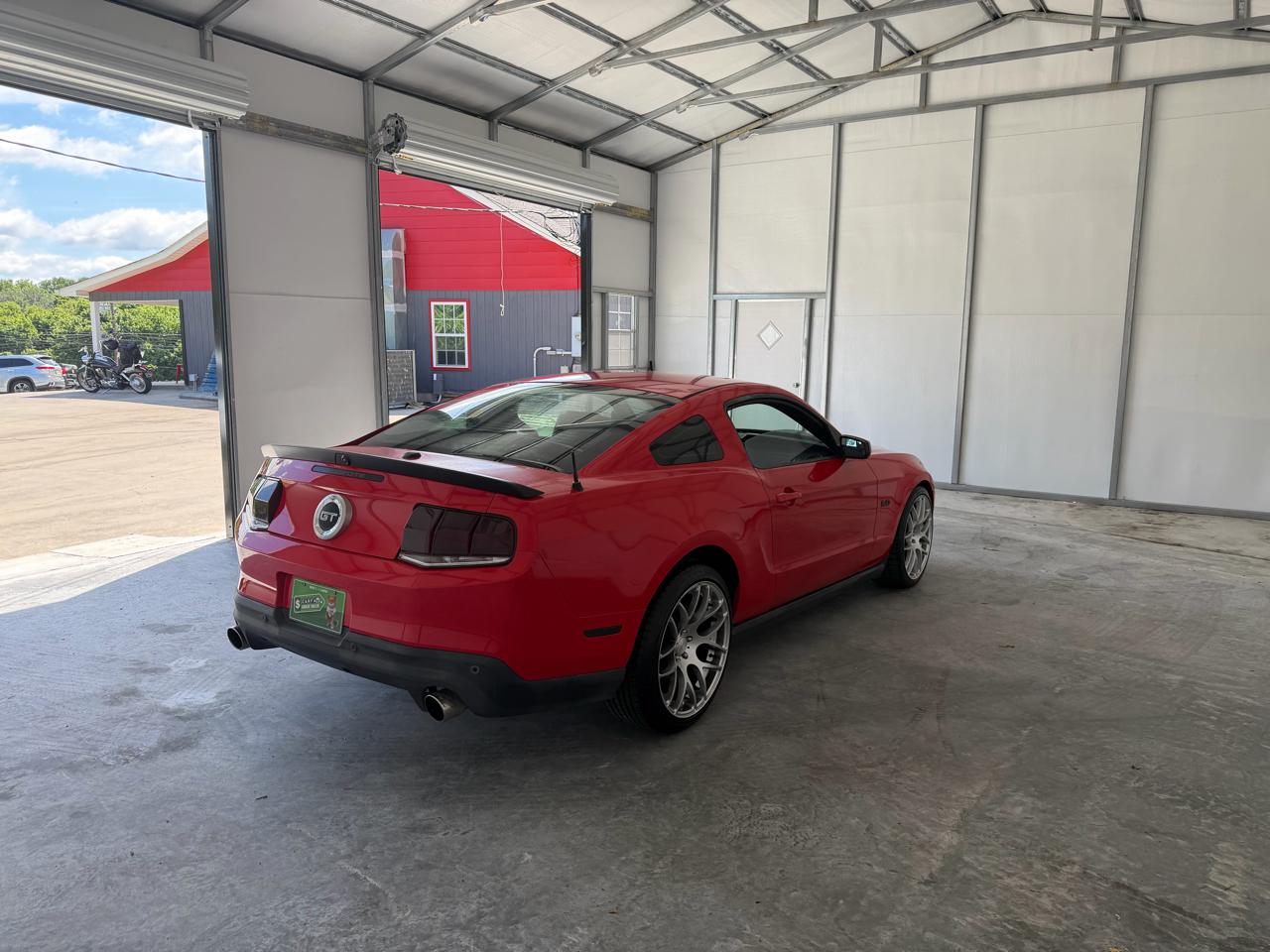 Ford Mustang GT Coupe 2012