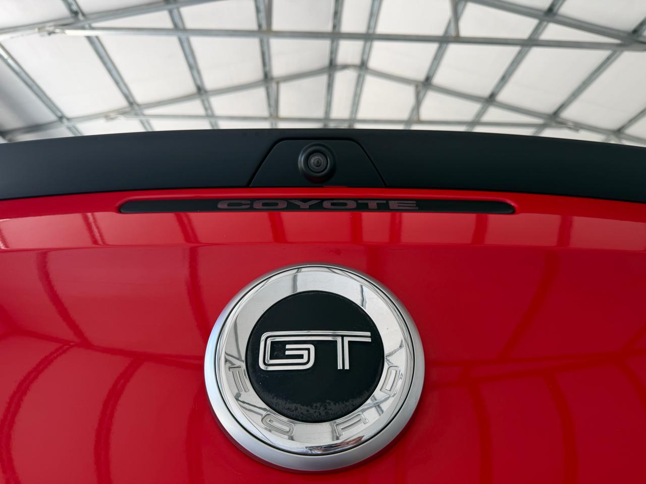 Ford Mustang GT Coupe 2012