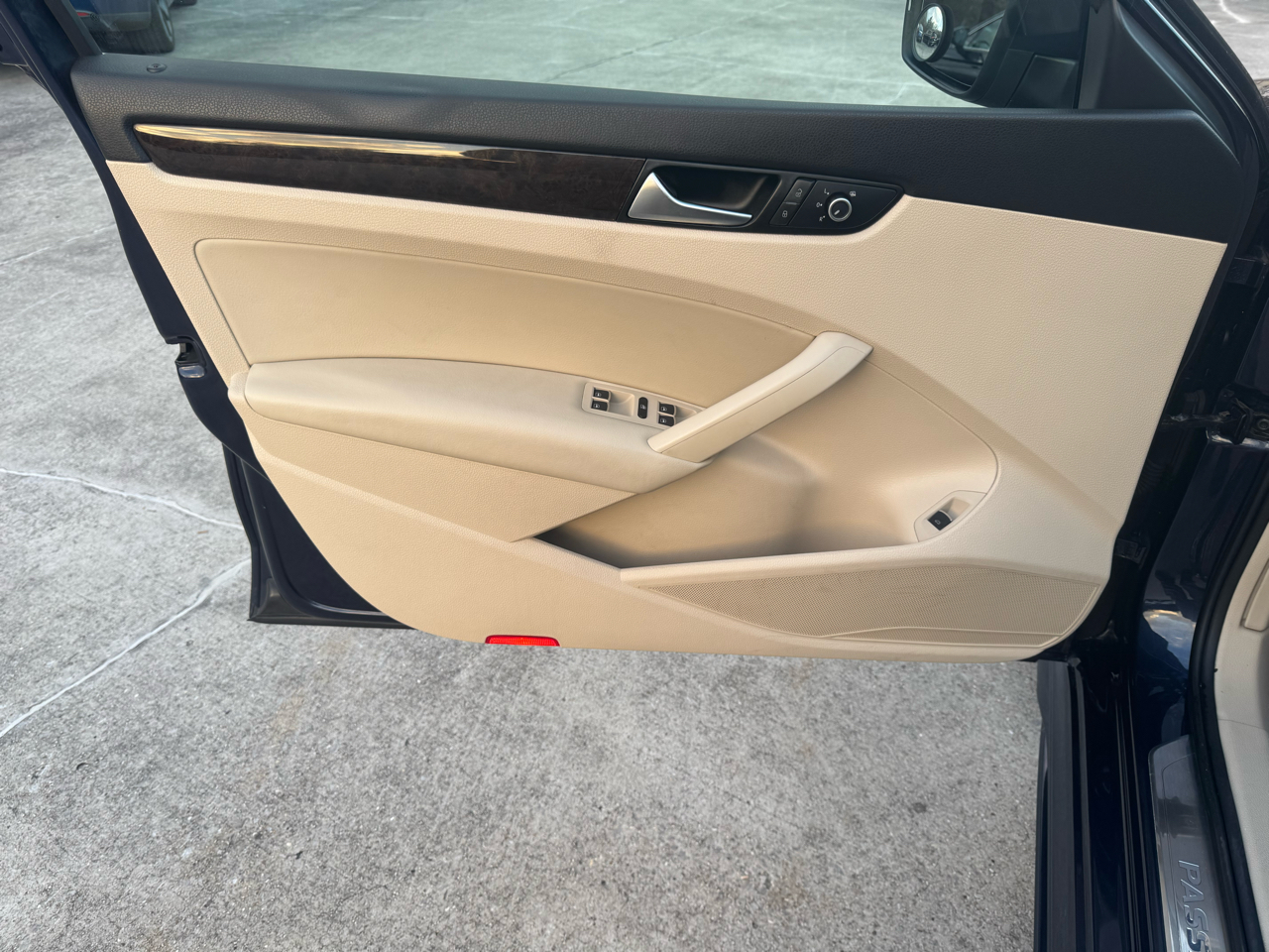 Volkswagen Passat 3.6L V6 SEL Premium 2015