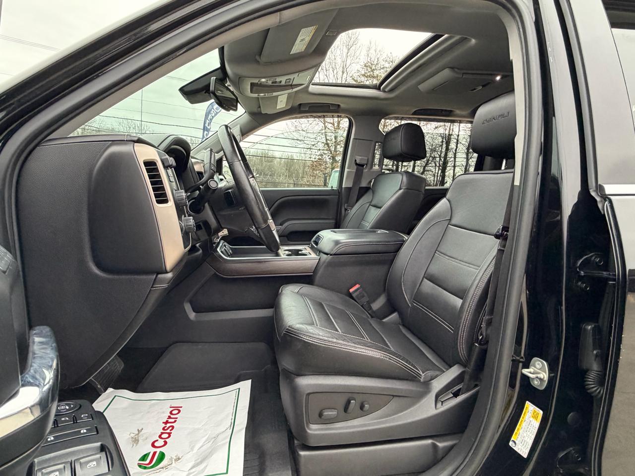 GMC Sierra 1500 Denali Crew Cab Short Box 4WD 2017