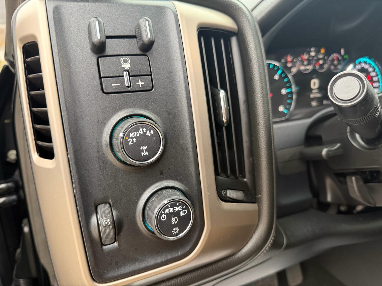 GMC Sierra 1500 Denali Crew Cab Short Box 4WD 2017