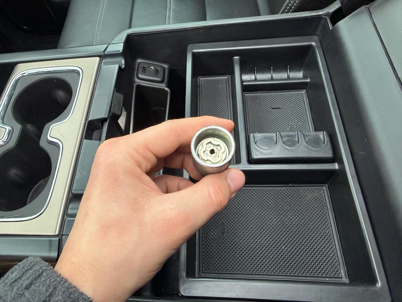 GMC Sierra 1500 Denali Crew Cab Short Box 4WD 2017