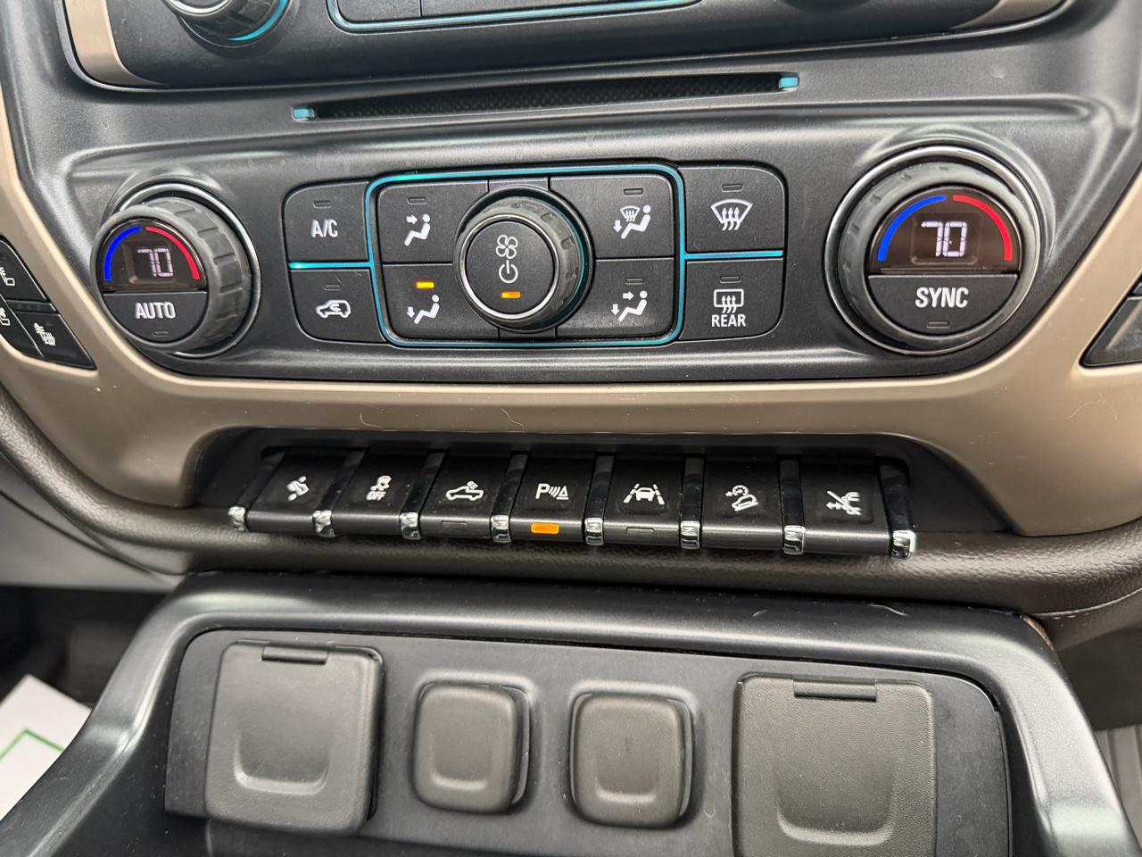 GMC Sierra 1500 Denali Crew Cab Short Box 4WD 2017