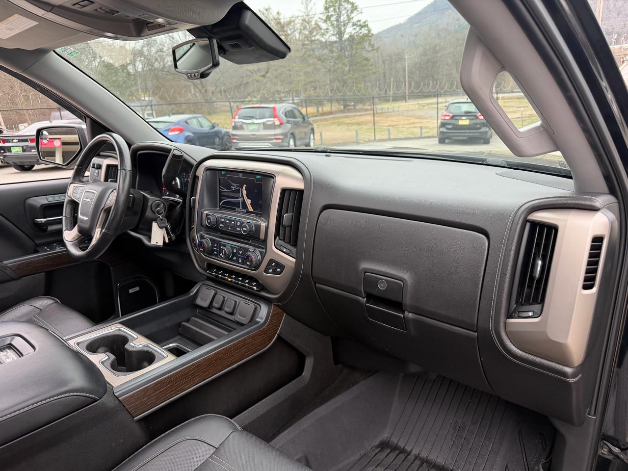 GMC Sierra 1500 Denali Crew Cab Short Box 4WD 2017