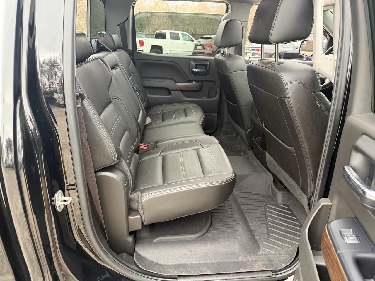 GMC Sierra 1500 Denali Crew Cab Short Box 4WD 2017