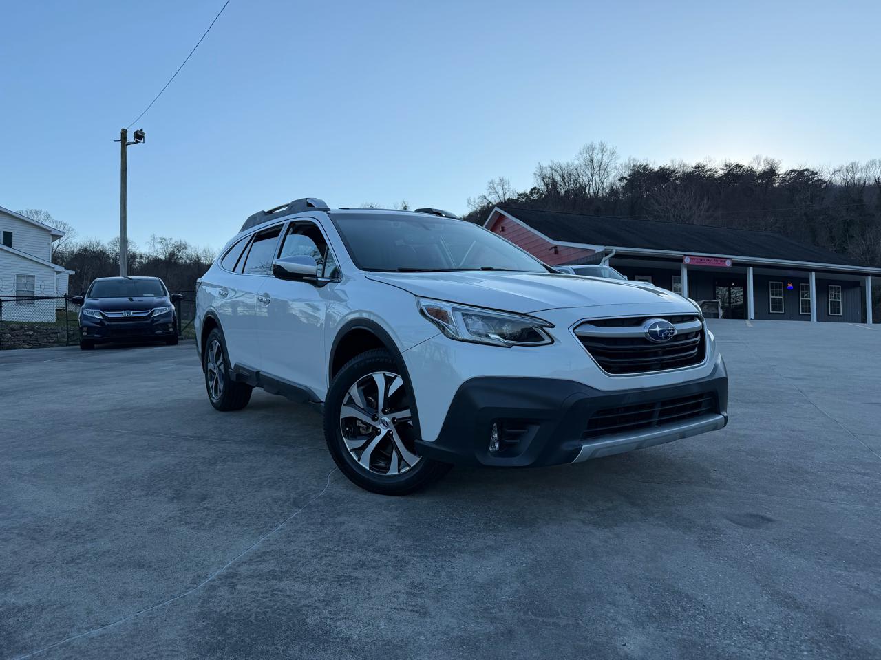 Subaru Outback Touring AWD 2020