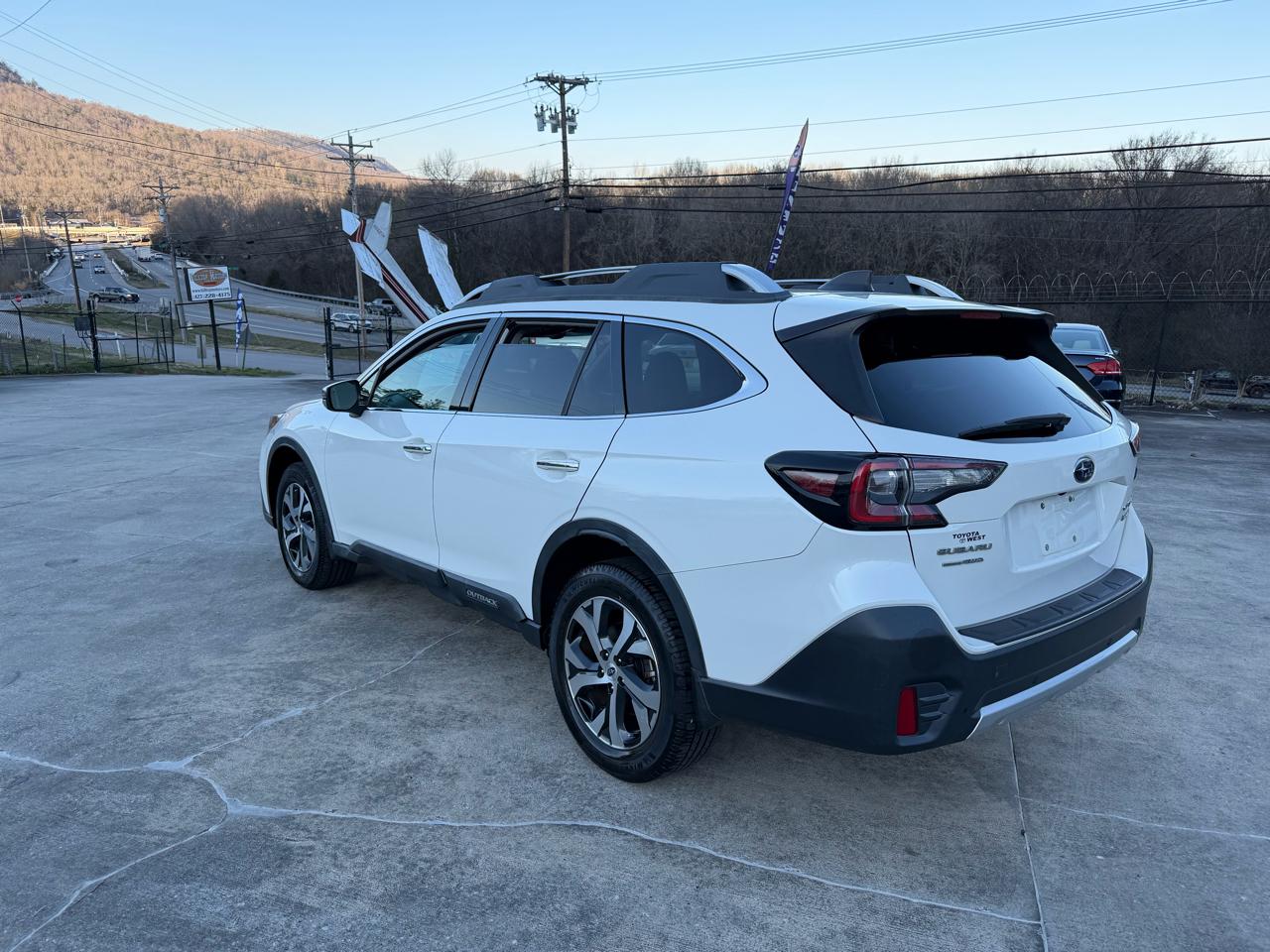 Subaru Outback Touring AWD 2020