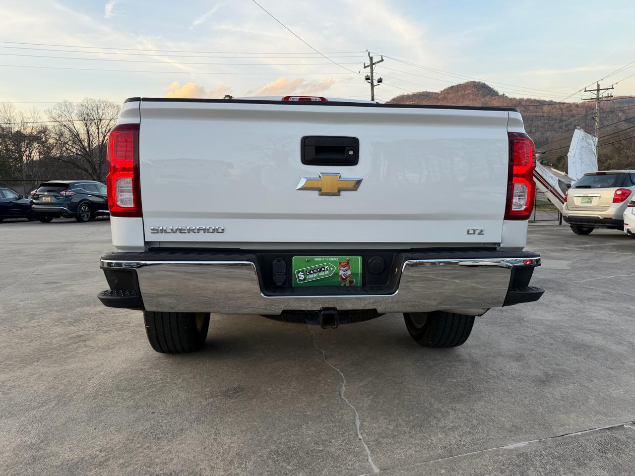 Chevrolet Silverado 1500 LTZ Crew Cab 4WD 2018