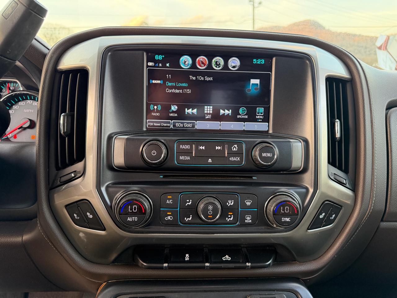 Chevrolet Silverado 1500 LTZ Crew Cab 4WD 2018