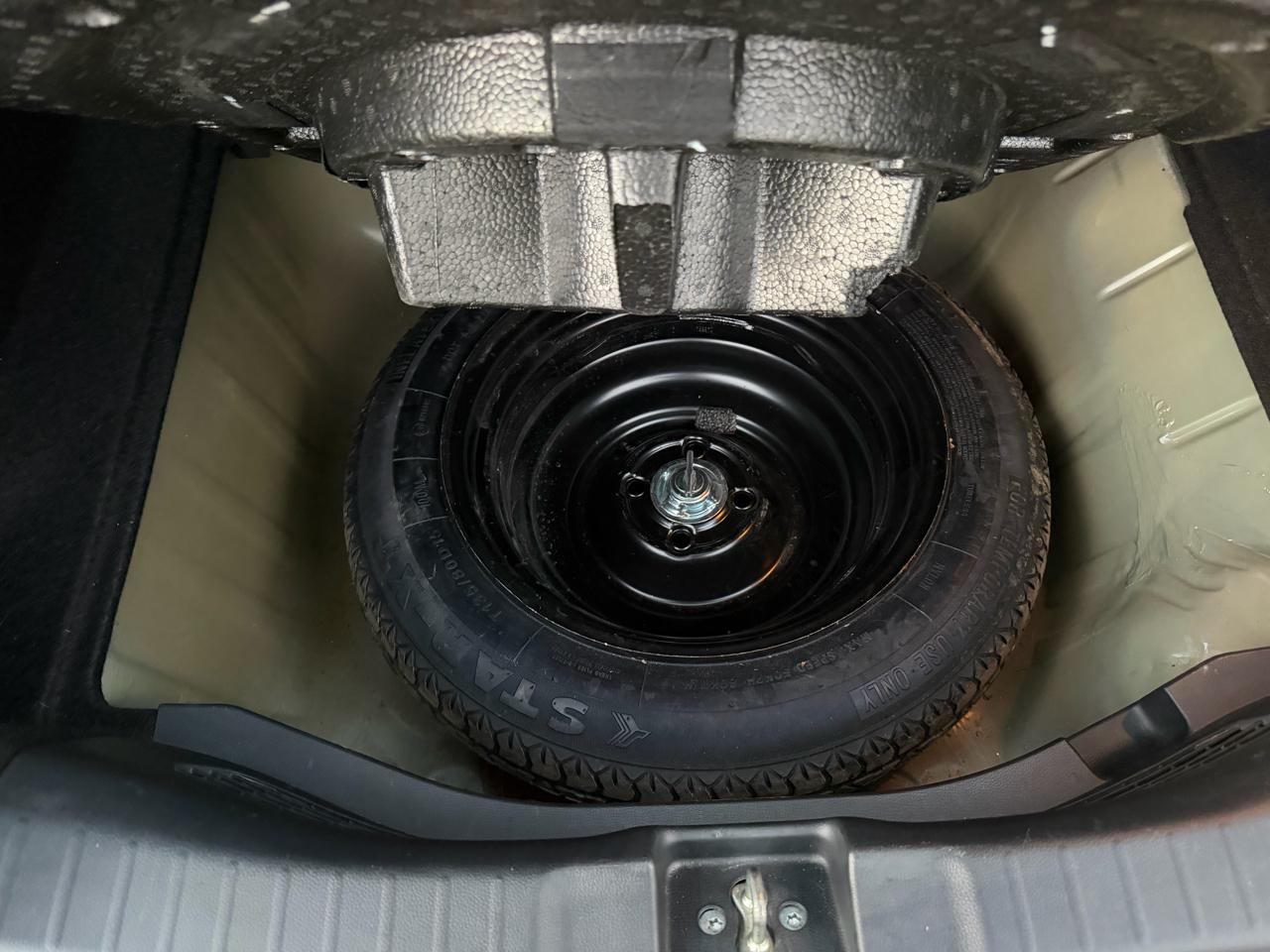 Honda Fit LX 4D Hatchback 2020