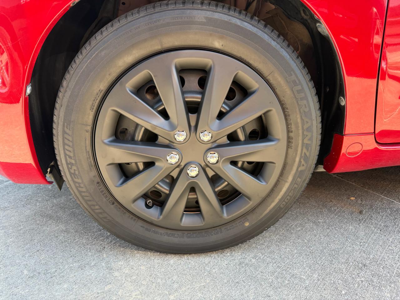 Scion xD 5-Door Hatchback 4-Spd AT 2013