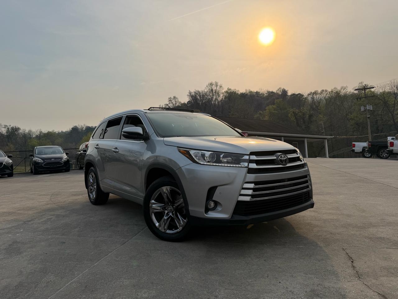 Toyota Highlander Limited Platinum AWD V6 2019