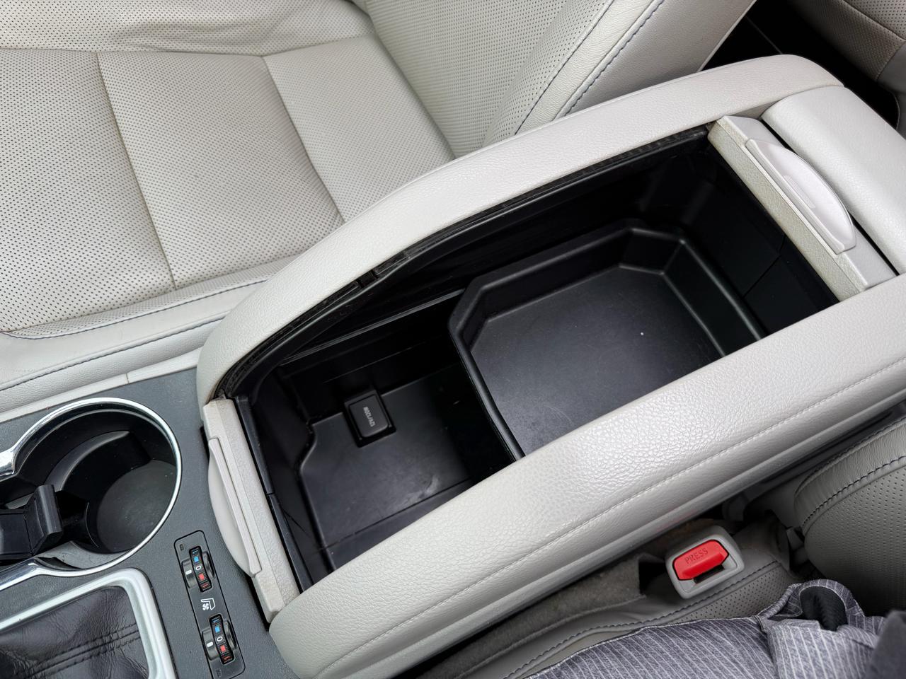 Toyota Highlander Limited Platinum AWD V6 2019