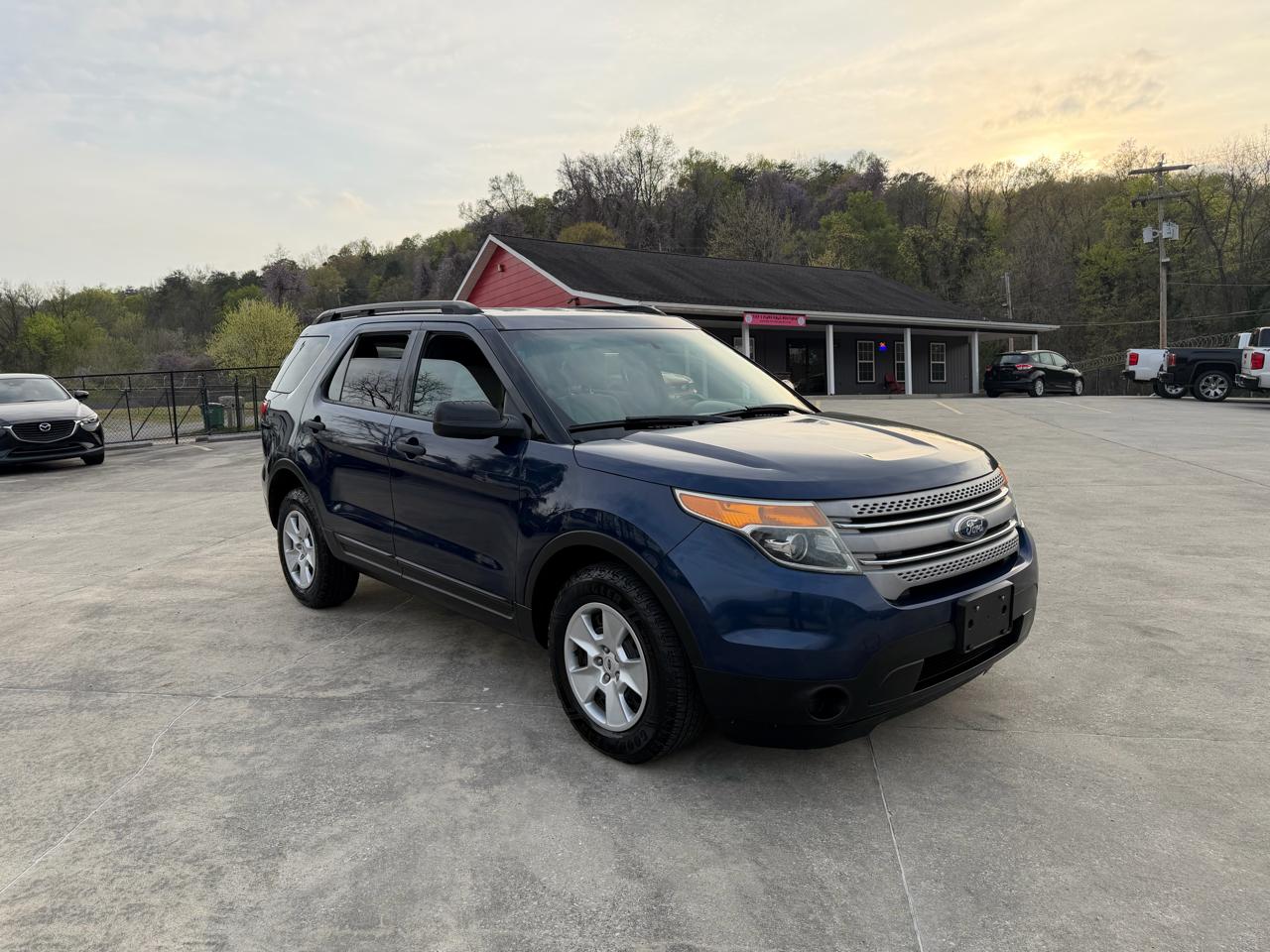 Ford Explorer Base 4WD 2012