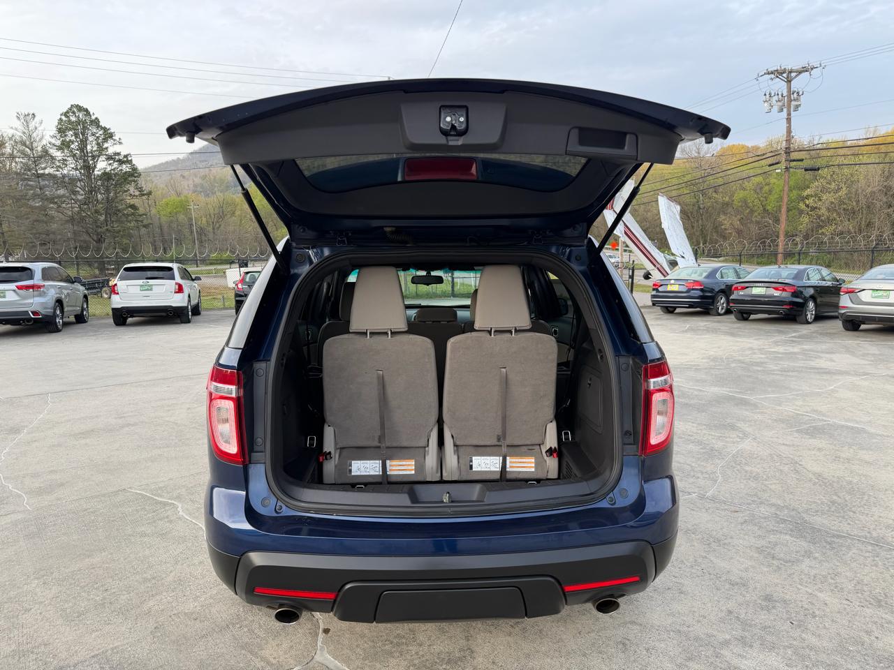 Ford Explorer Base 4WD 2012