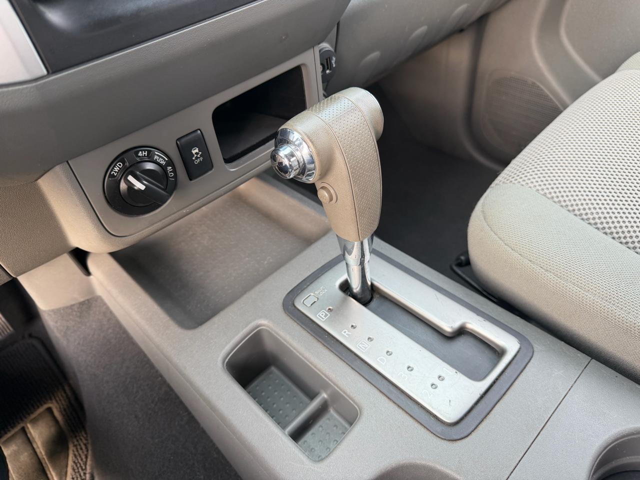 Nissan Frontier SV Crew Cab SWB 4WD 2019