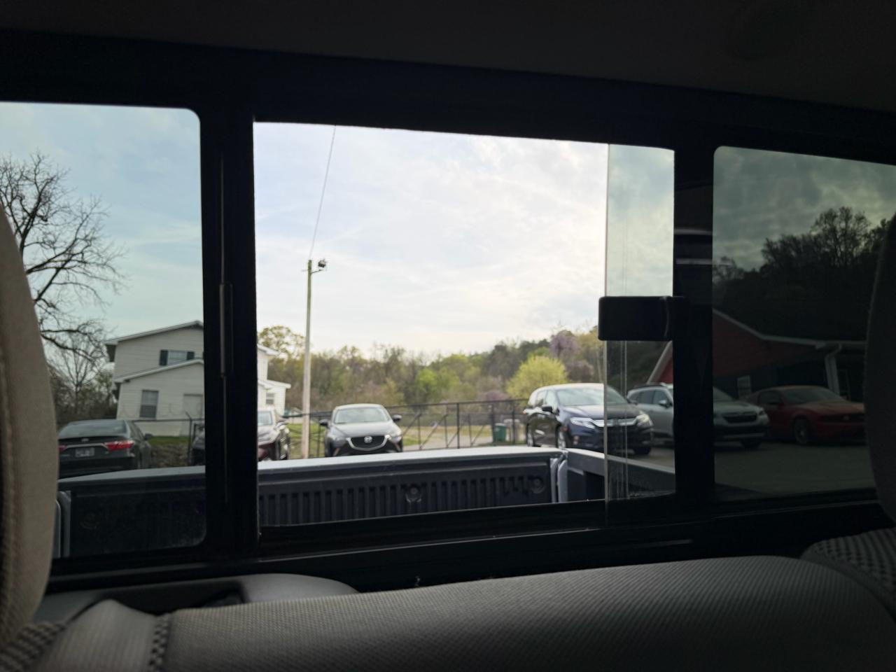 Nissan Frontier SV Crew Cab SWB 4WD 2019