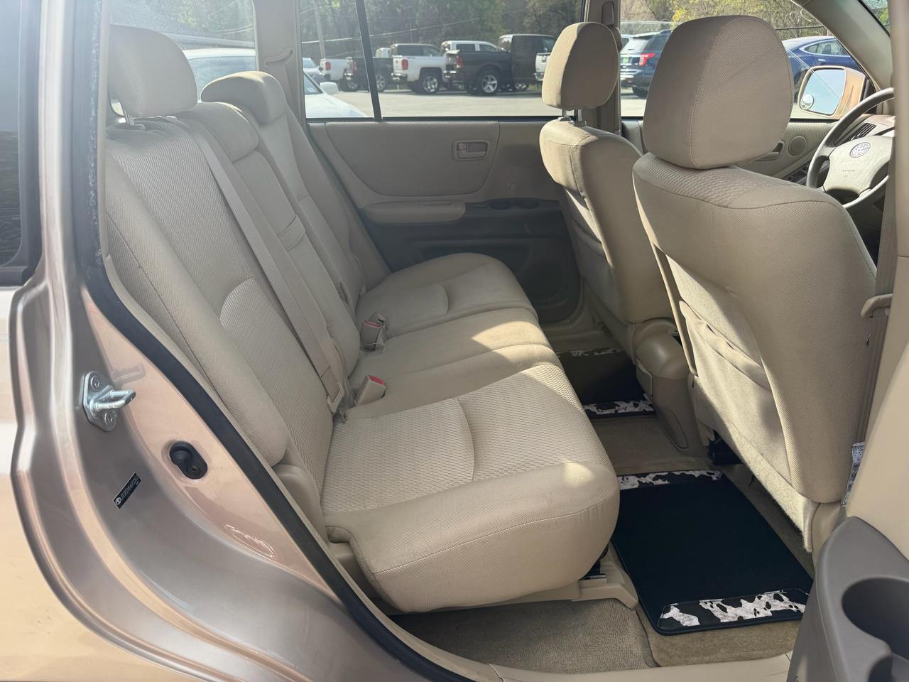 Toyota Highlander Sport 4D SUV FWD 2006