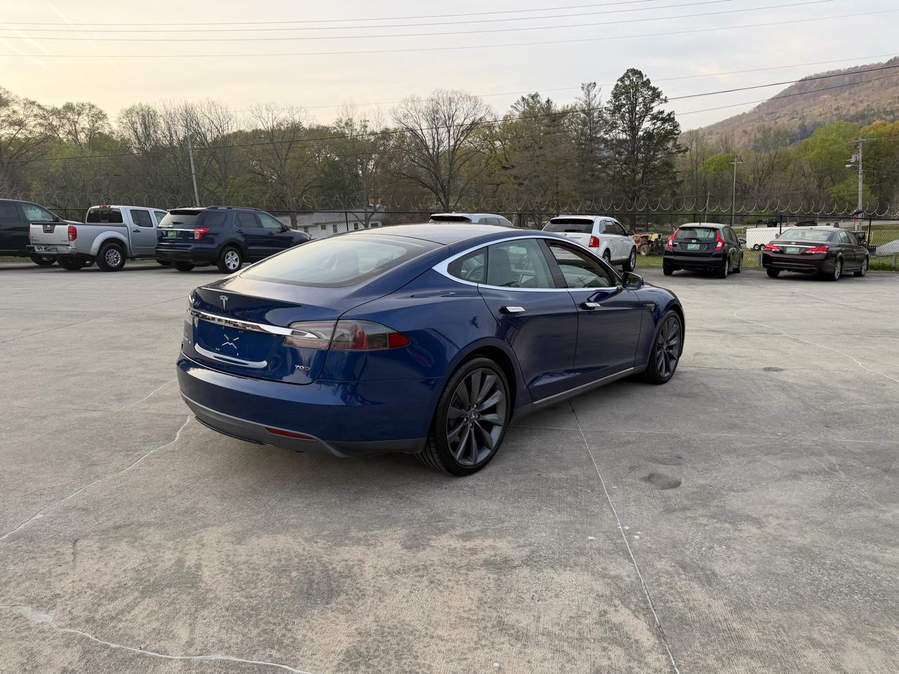 Tesla Model S 70D 2015