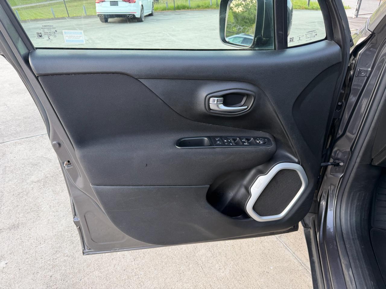 Jeep Renegade Latitude FWD 2018