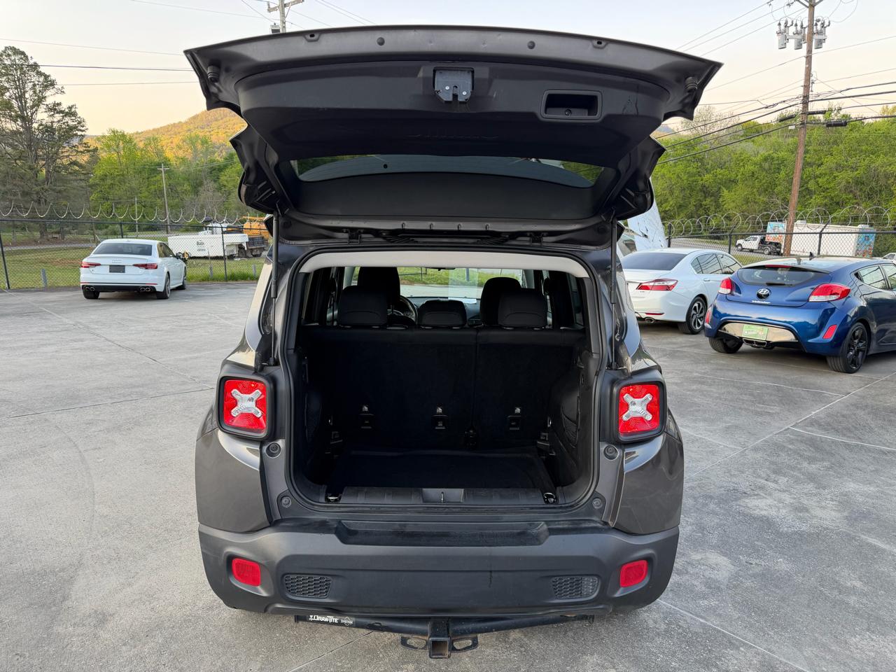 Jeep Renegade Latitude FWD 2018