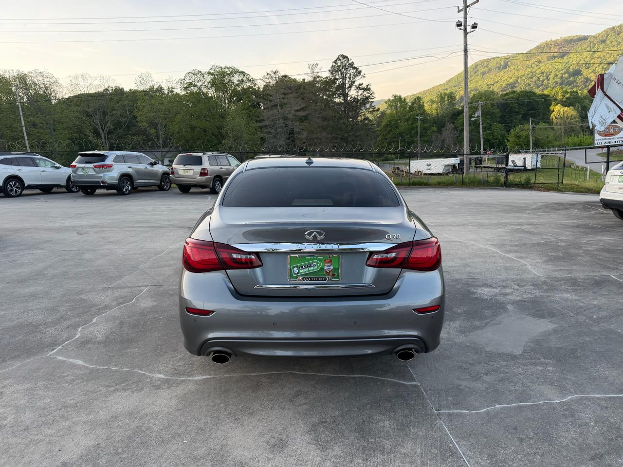 Infiniti Q70 37 2015