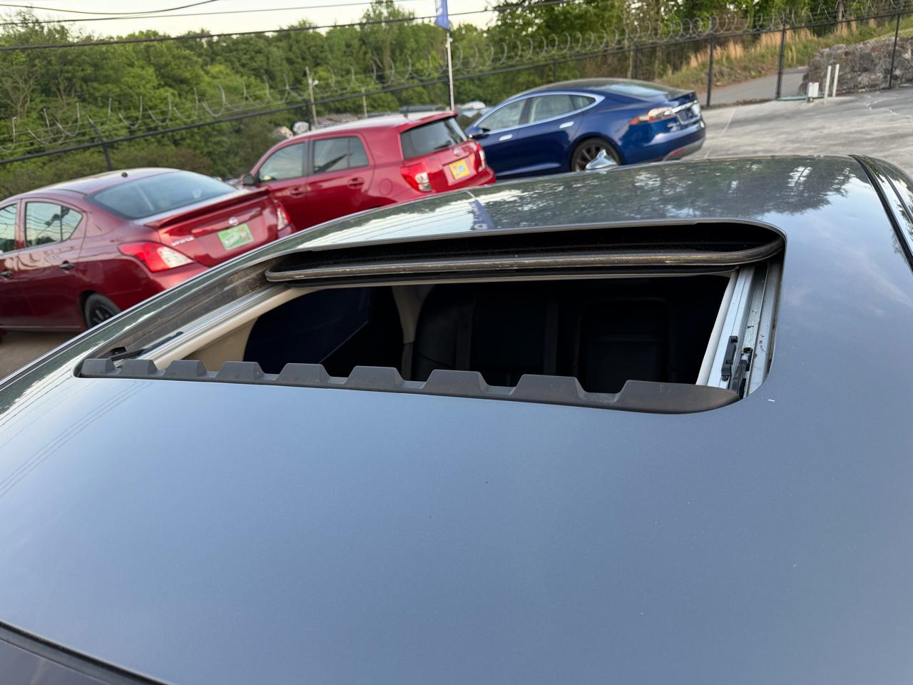 Infiniti Q70 37 2015