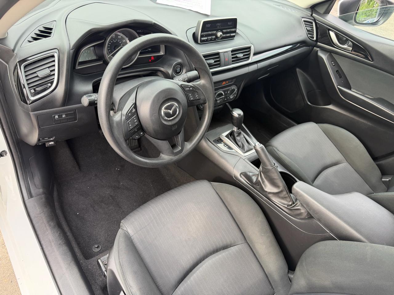 Mazda MAZDA3 i Sport AT 4-Door 2014