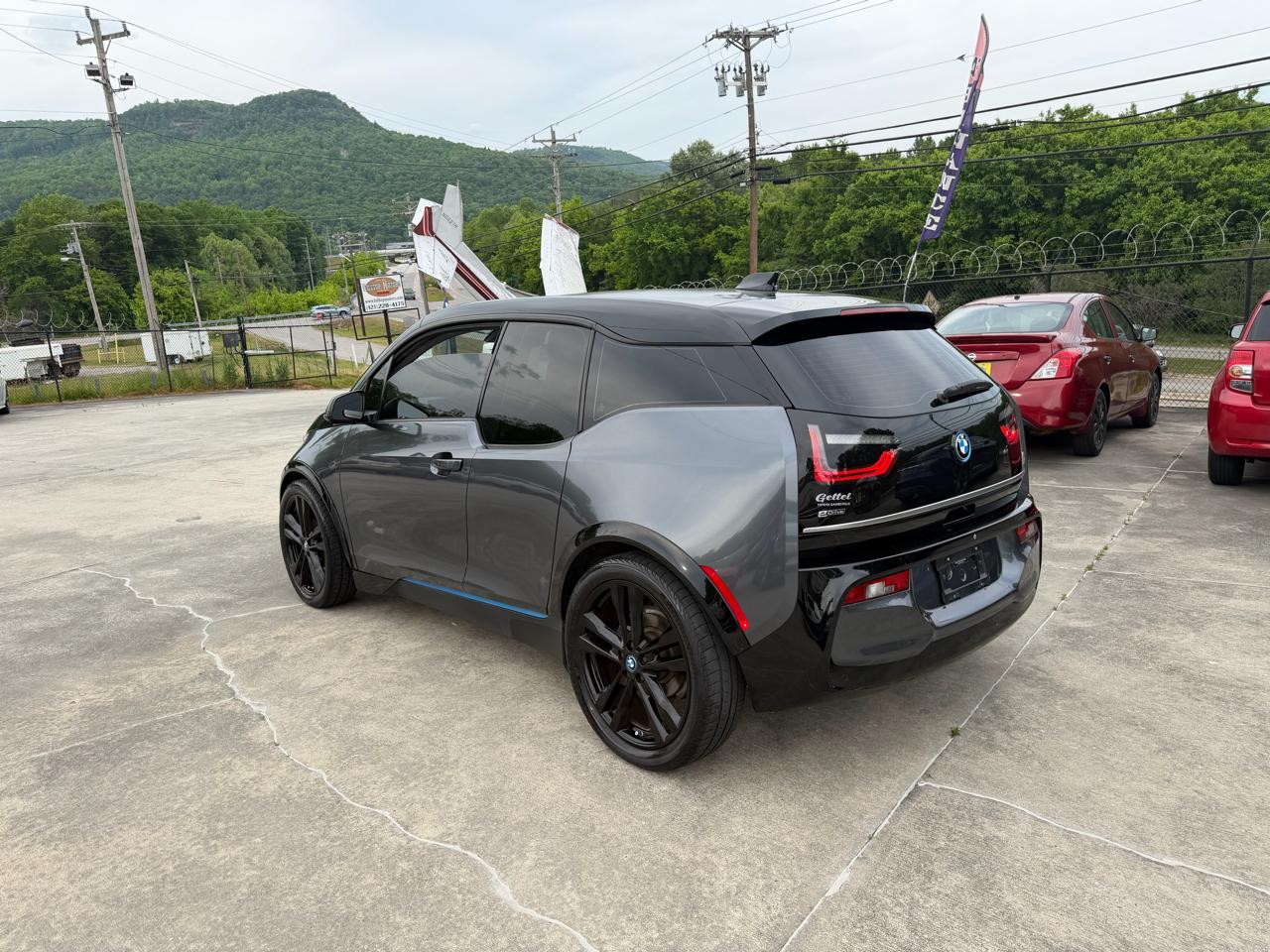 BMW i3 s w/Range Extender 2018