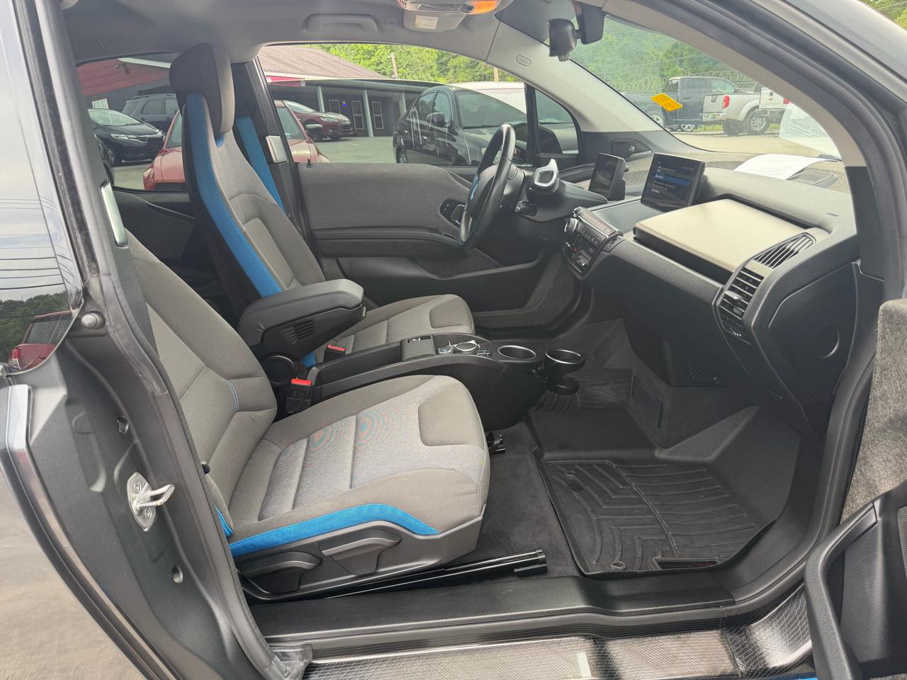 BMW i3 s w/Range Extender 2018