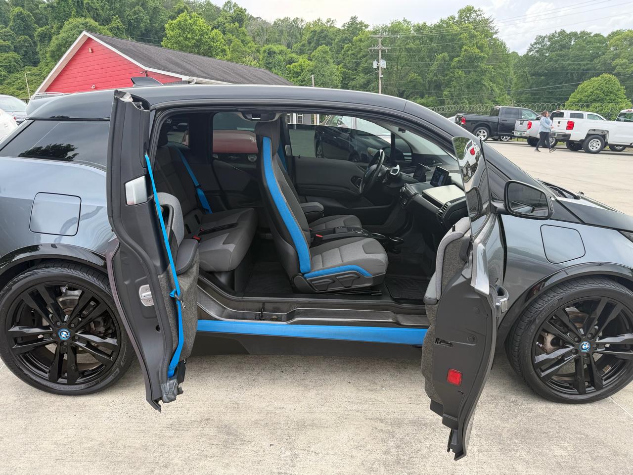 BMW i3 s w/Range Extender 2018