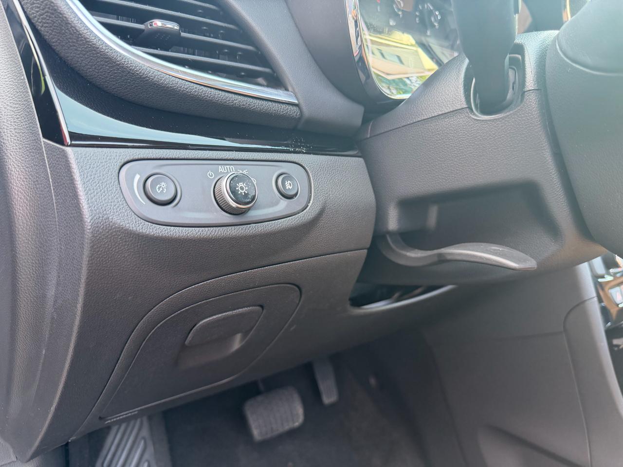 Buick Encore Essence FWD 2018