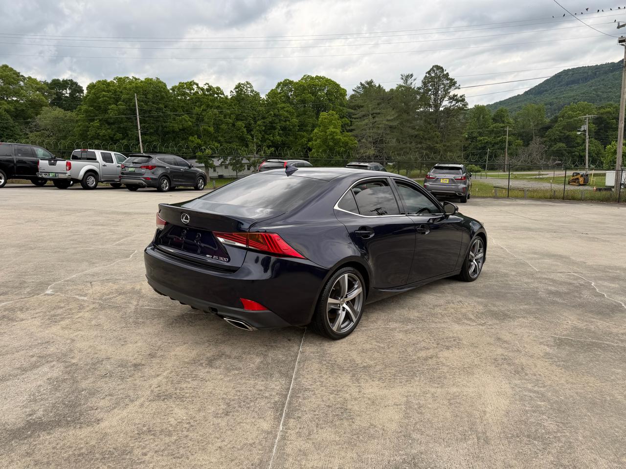 Lexus IS 300 AWD 2018