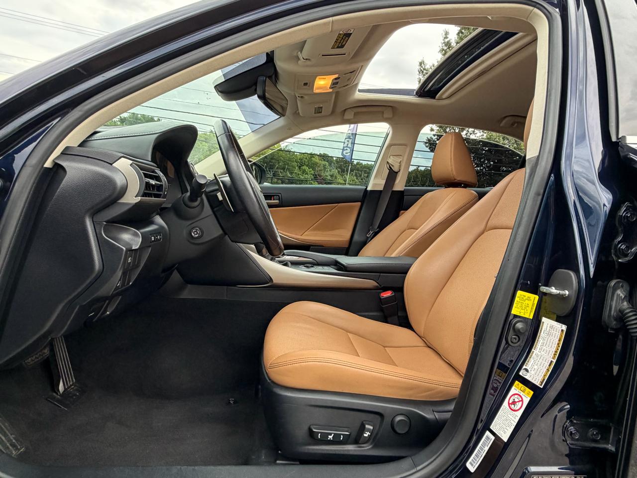 Lexus IS 300 AWD 2018