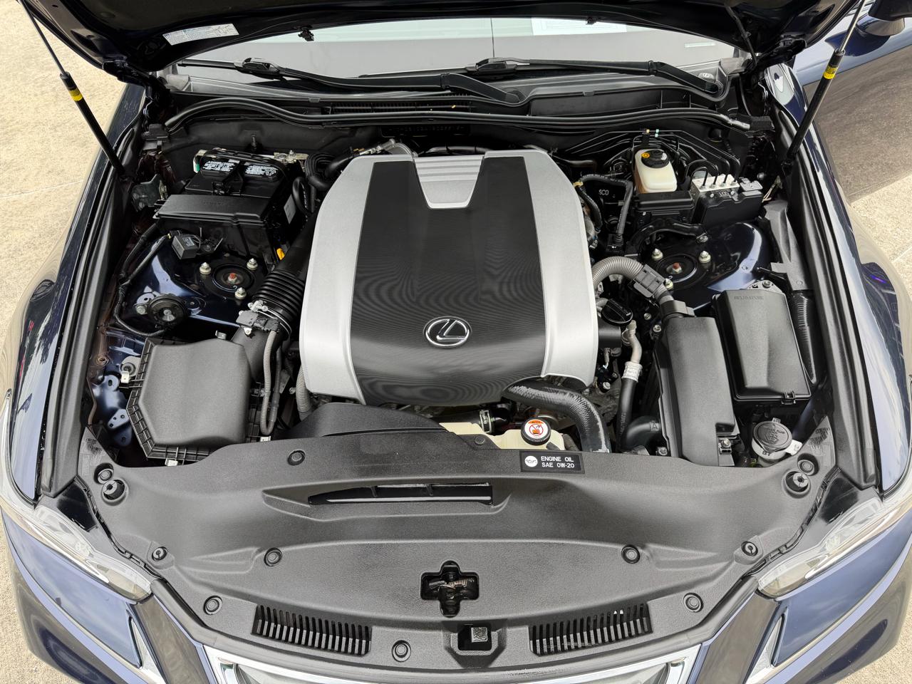Lexus IS 300 AWD 2018