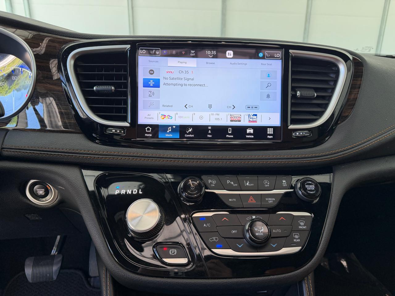Chrysler Pacifica Pinnacle AWD 2021