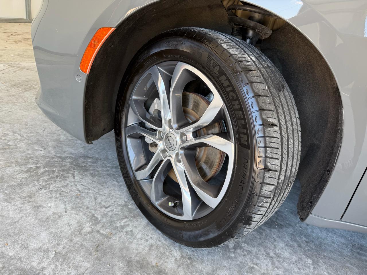 Chrysler Pacifica Pinnacle AWD 2021