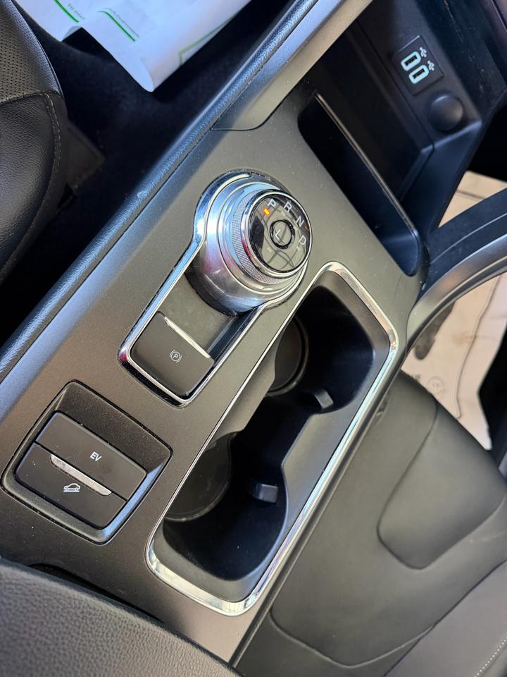Ford Fusion Energi Titanium 2019