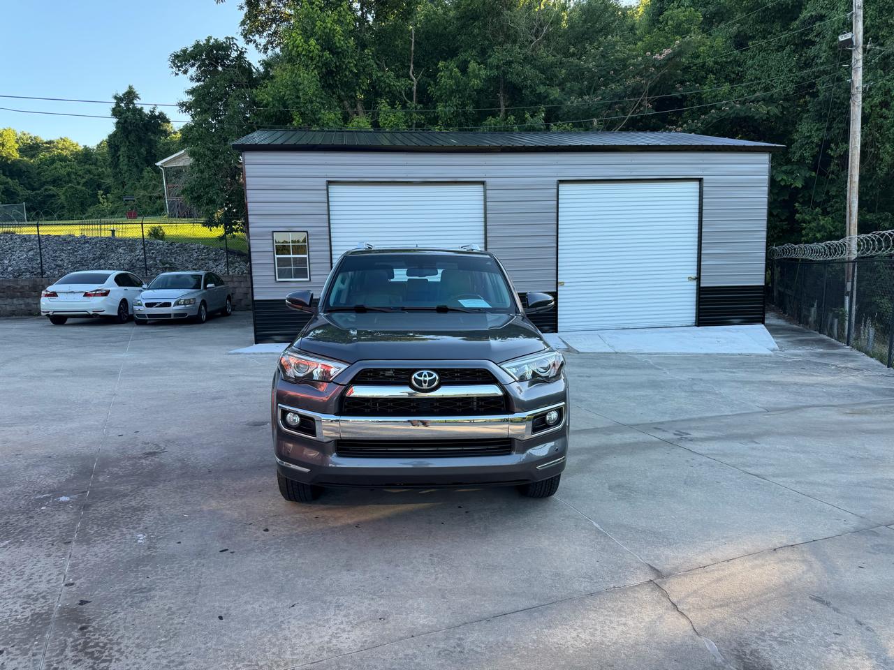 Toyota 4Runner SR5 4WD 2019