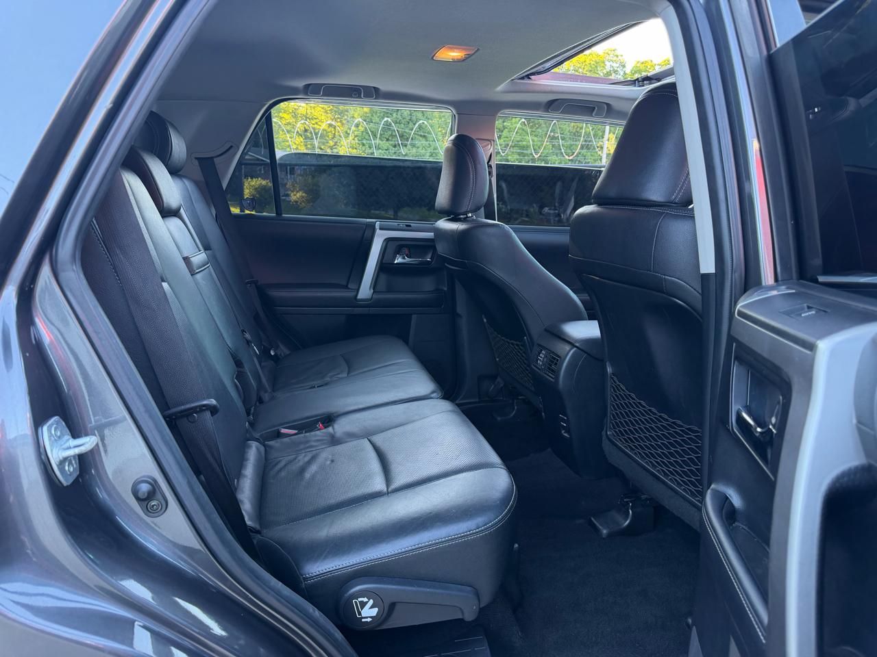 Toyota 4Runner SR5 4WD 2019